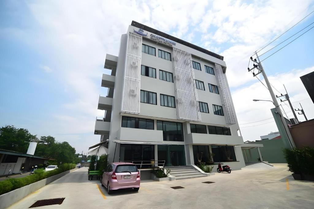 Chanthaburi Center Extérieur photo