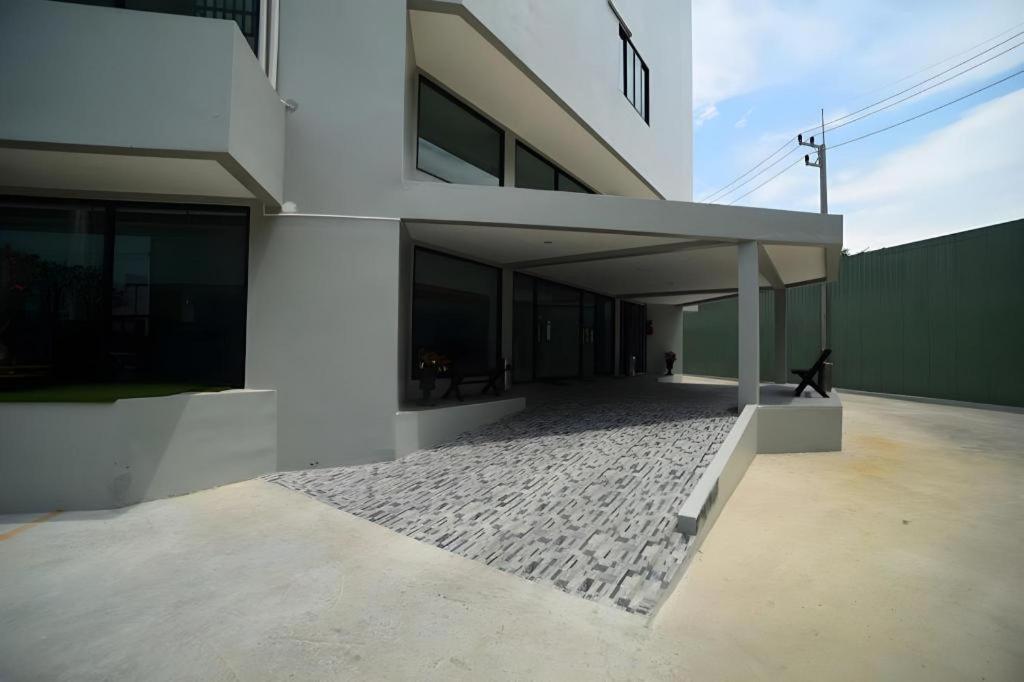 Chanthaburi Center Extérieur photo