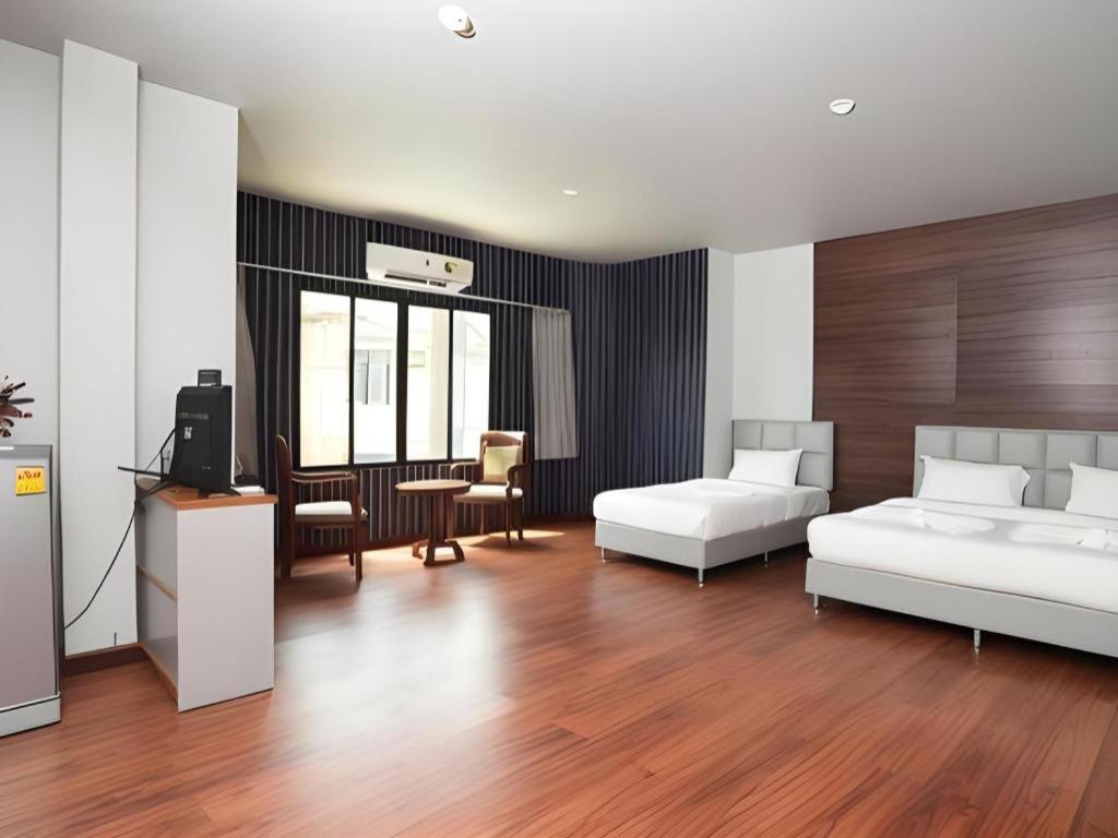 Chanthaburi Center Extérieur photo