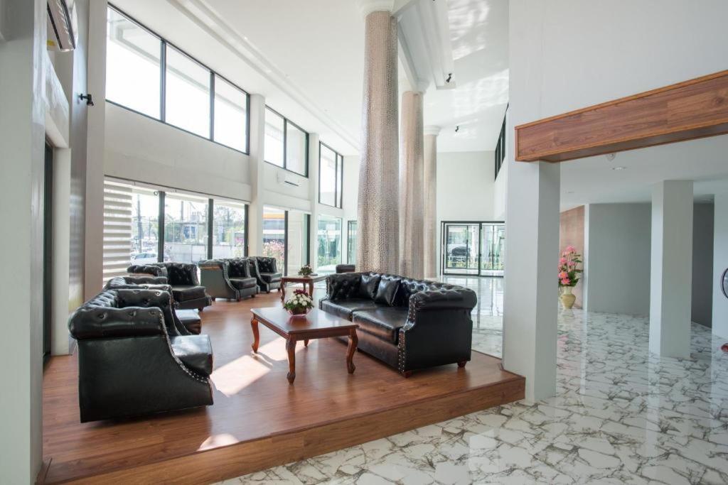 Chanthaburi Center Extérieur photo