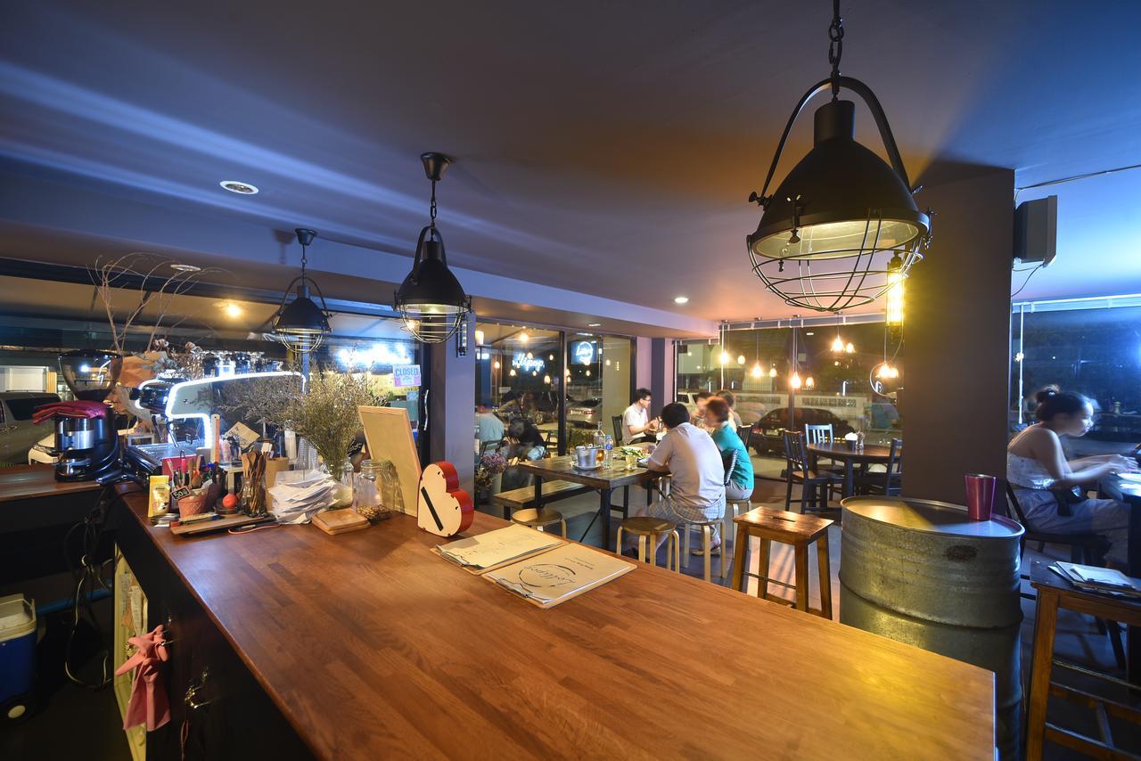Chanthaburi Center Extérieur photo